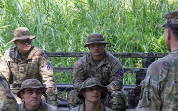 Jungle Operations Training Course - Panama 26-04: Graduation