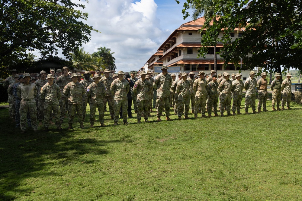 Jungle Operations Training Course - Panama 26-04: Graduation