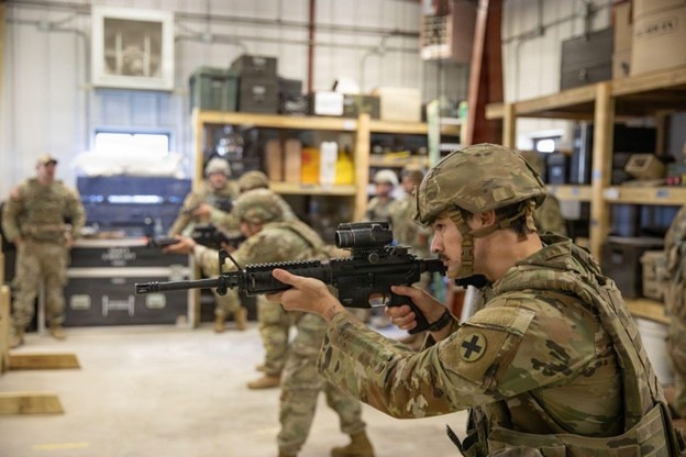 Illinois National Guard Soldiers step onto the range and step up to lead