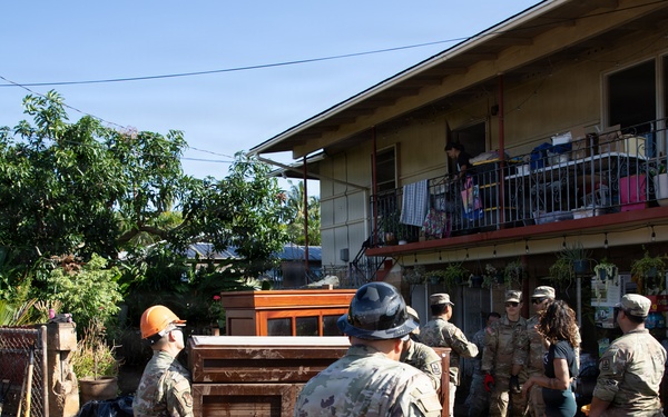 Hawaii National Guard continues relief efforts after record Waialua flooding