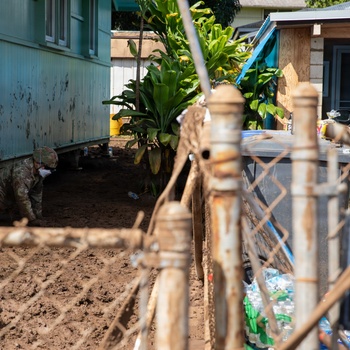 Hawaii National Guard continues relief efforts after record Waialua flooding