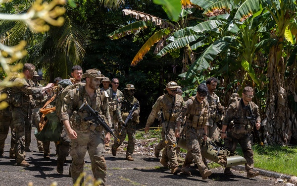 Jungle Operations Training Course - Panama 26-04: Green Mile