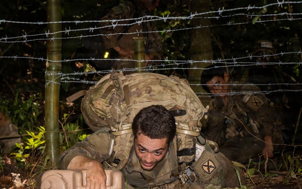 Jungle Operations Training Course - Panama 26-04: Green Mile