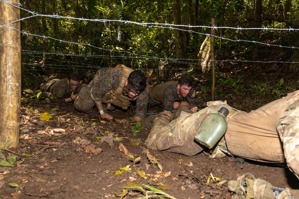 Jungle Operations Training Course - Panama 26-04: Green Mile