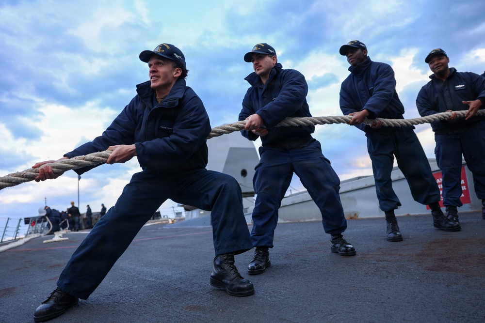 USS Thomas Hudner (DDG 116) Arrives in Souda Bay, Greece March 27, 2026.