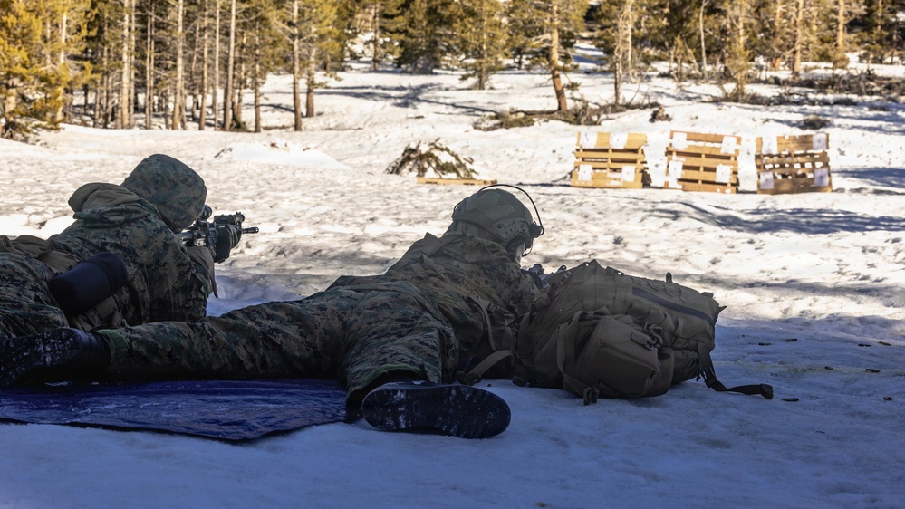 MTX 2-26: Alpha Company, 1st Battalion, 2nd Marine Regiment live-fire unknown distance range