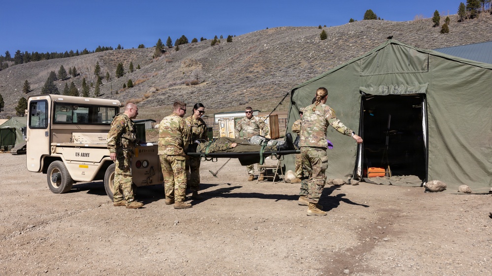 MTX 2-26: Simulated casualty evacuation training