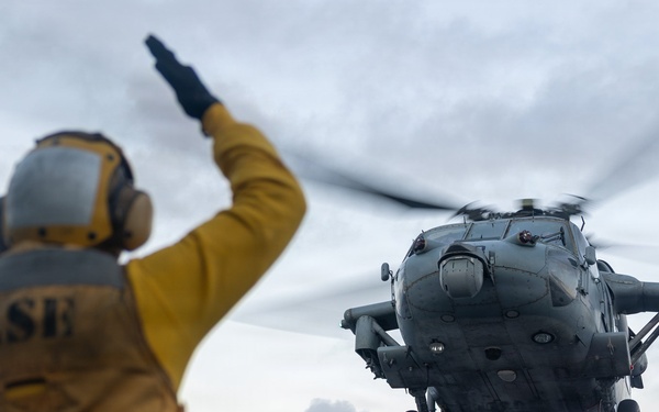 11th MEU Sailors Conduct Emergency Flight Quarters aboard USS Portland