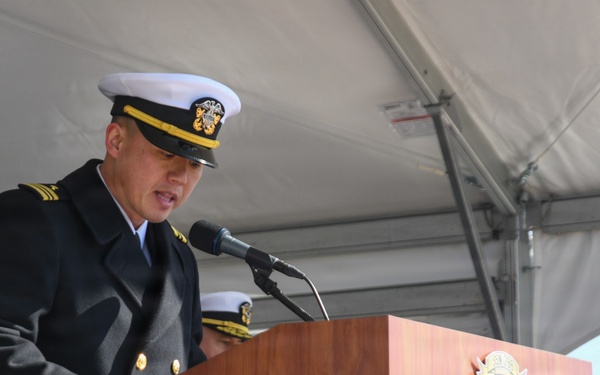 USS Massachusetts (SSN 798) is Commissioned in Boston
