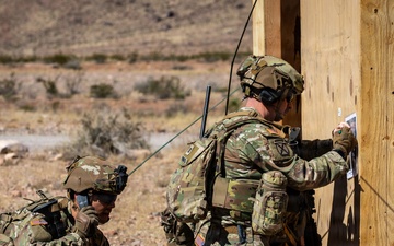 Task Force Seminole soldiers conduct combined arms live-fire exercise at Fort Bliss