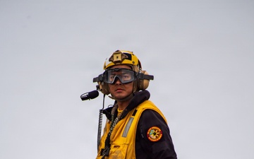 Boxer Conducts Flight Operations