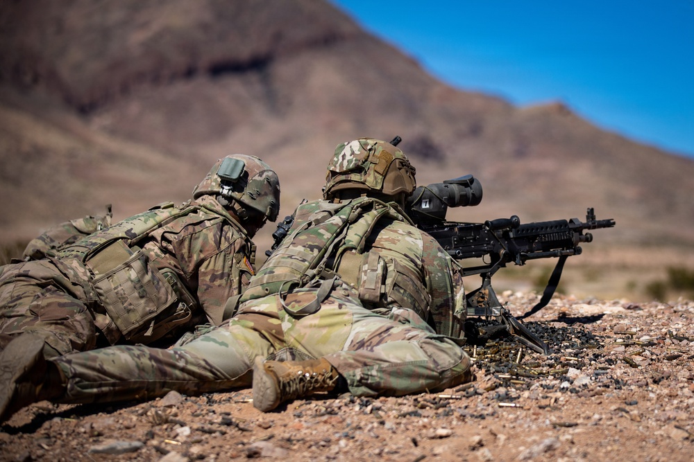 Task Force Seminole soldiers conduct combined arms live-fire exercise at Fort Bliss