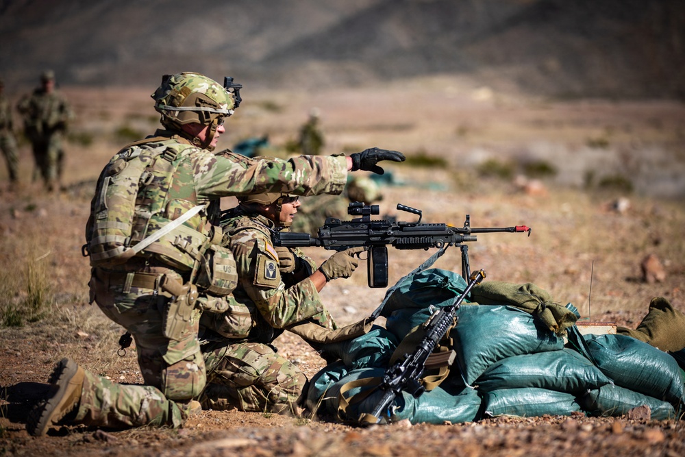 Task Force Seminole soldiers conduct combined arms live-fire exercise at Fort Bliss