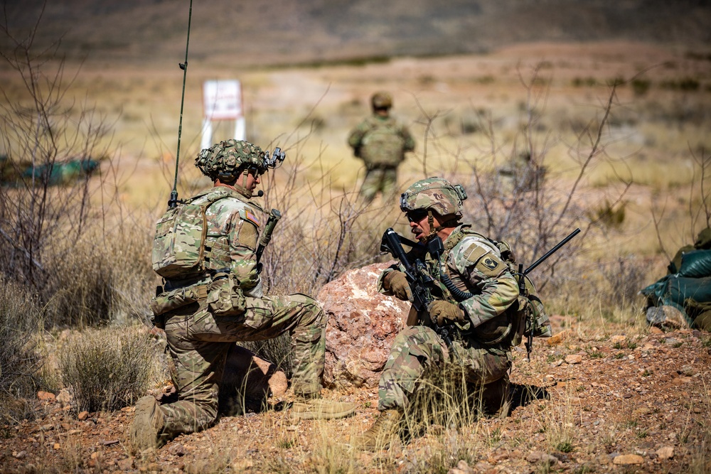 Task Force Seminole soldiers conduct combined arms live-fire exercise at Fort Bliss