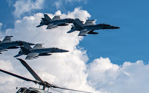 Nimitz Carrier Airwing (CVW 17) Change of Command