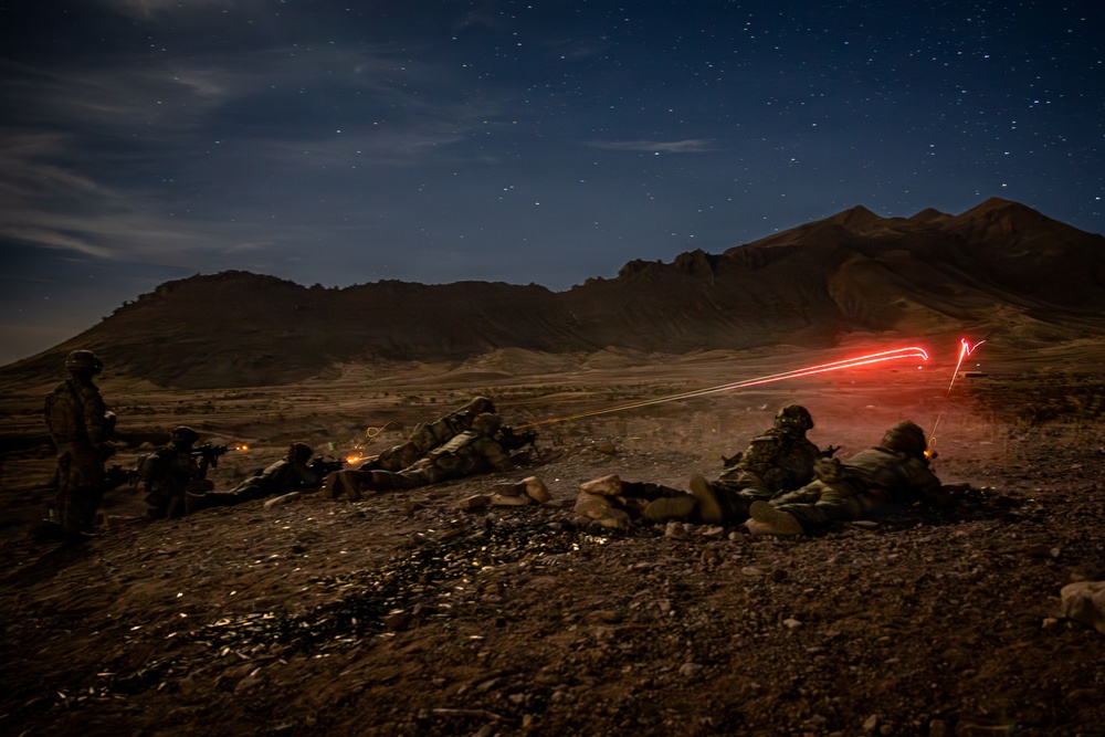Task Force Seminole soldiers conduct combined arms live-fire exercise at Fort Bliss