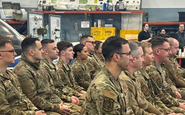 Former member of the 104th Fighter Wing honored as the FAA Northeast Instructor of the Year