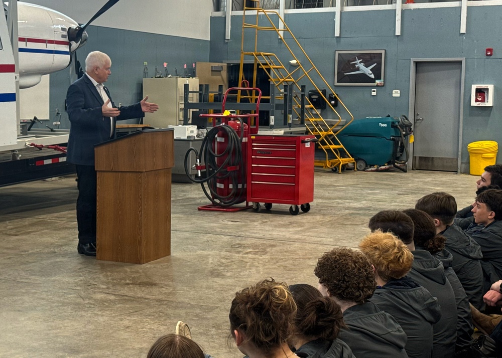 Former member of the 104th Fighter Wing honored as the FAA Northeast Instructor of the Year