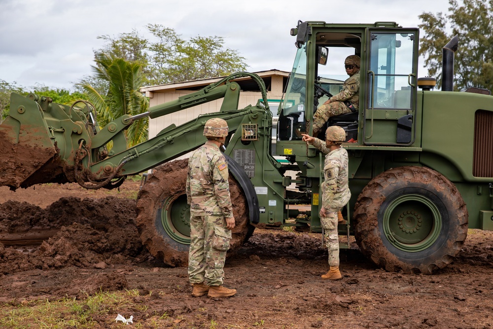 Hawaii National Guard assists Waialua residents with flood debris removal