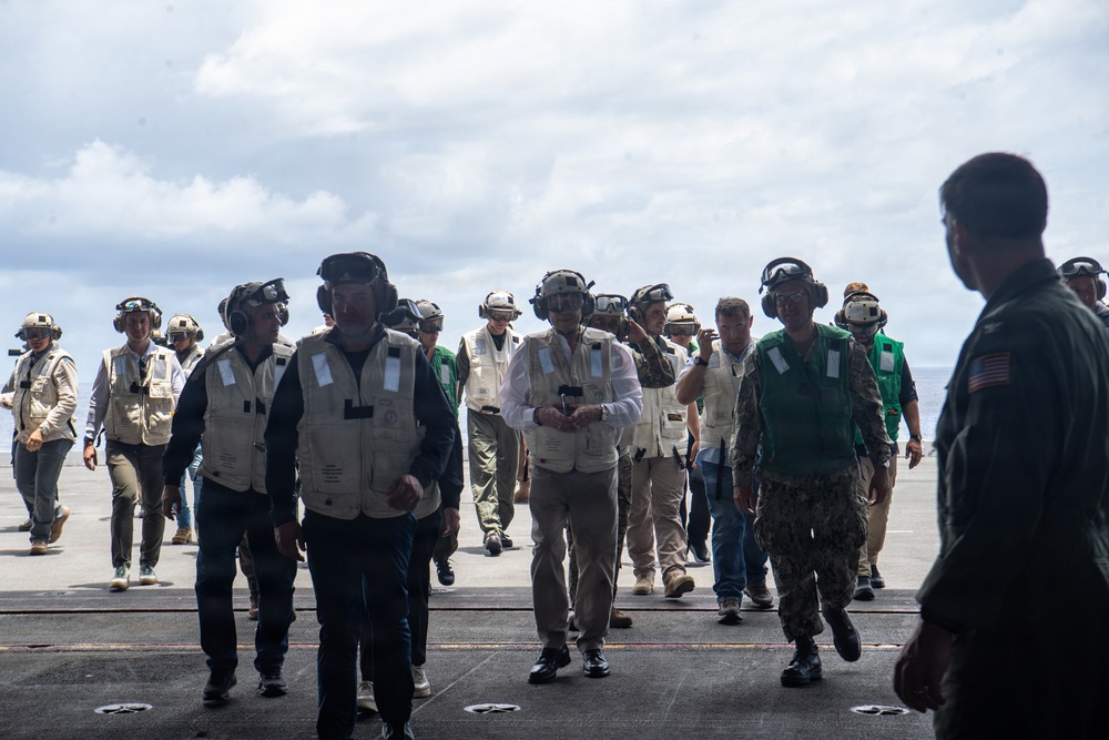 Panamanians Visit USS Nimitz