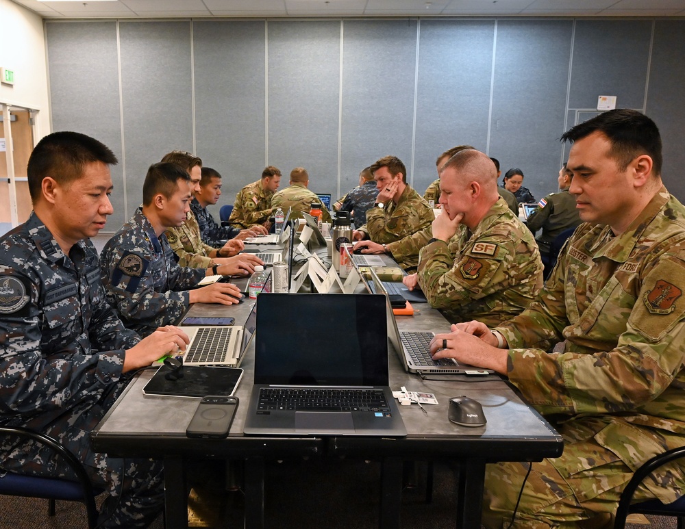 DVIDS - Images - U.S., Thai Forces Conclude Final Planning for Enduring ...