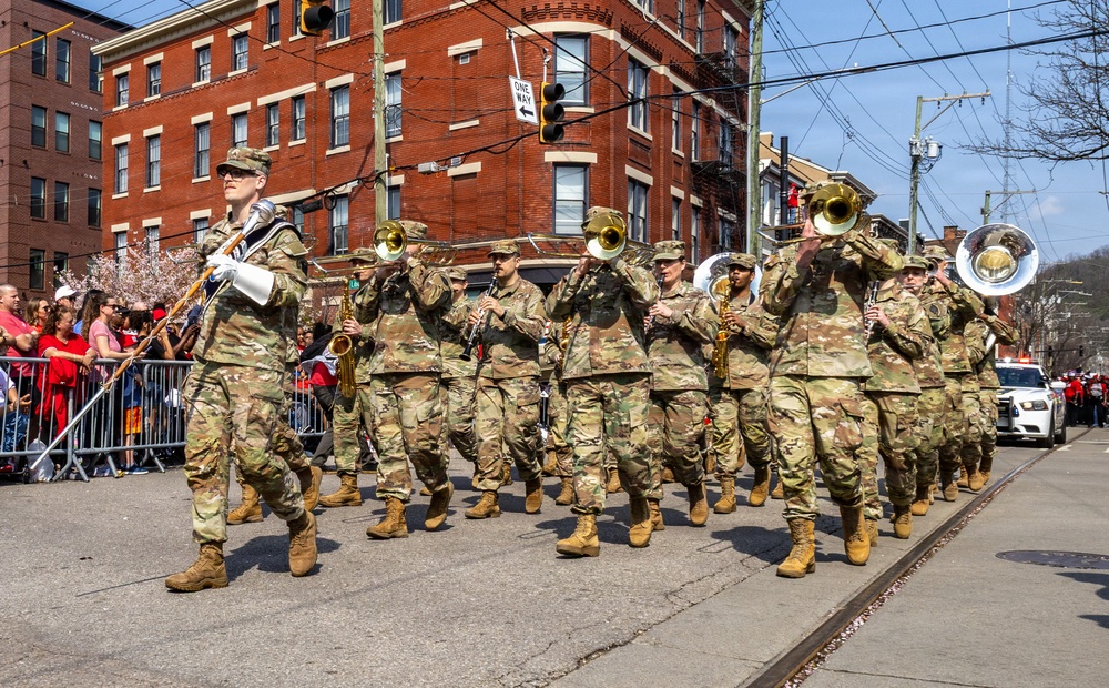 338th Army Band participates in Cincinnati Reds Opening Day Parade