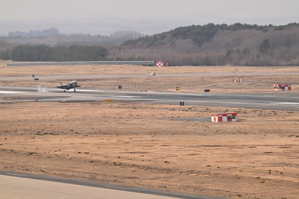 F-35A Lightning IIs arrive at Misawa Air Base