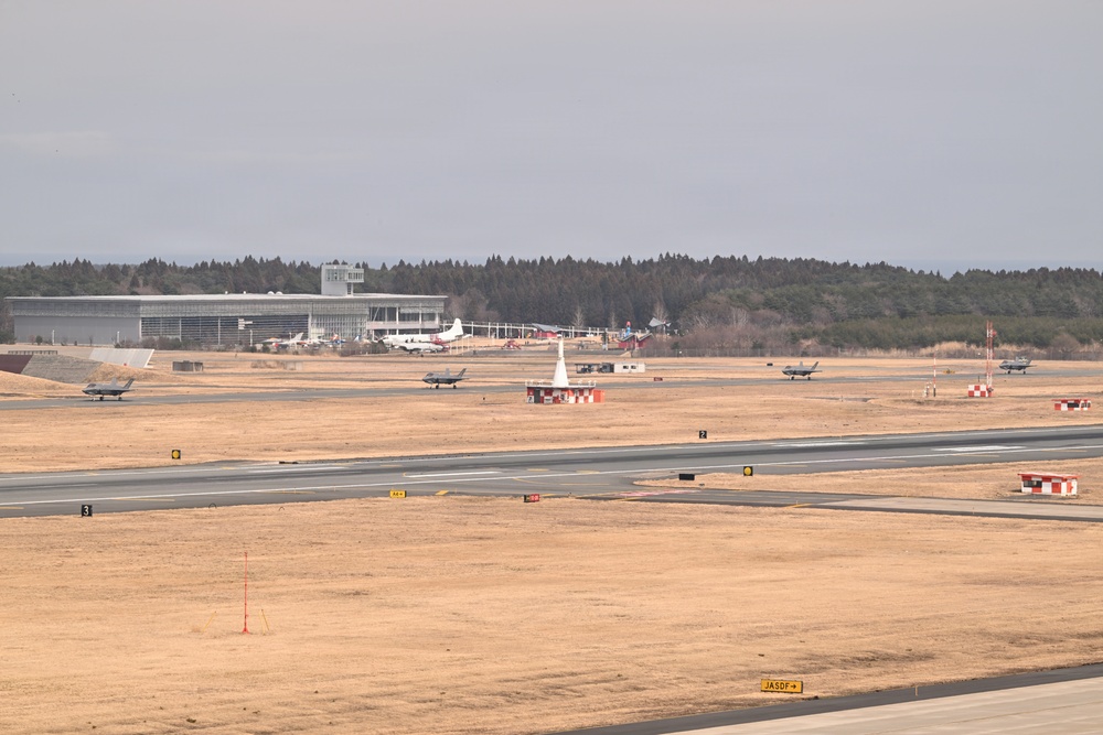 F-35A Lightning IIs arrive at Misawa Air Base