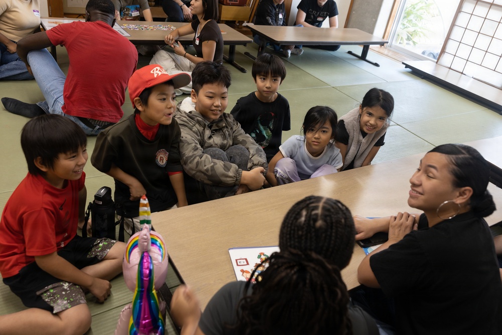 MAG-36 Marines visit local community center