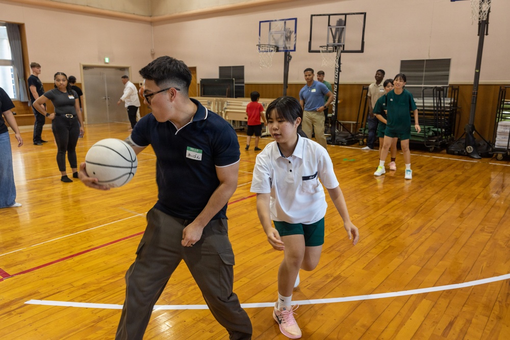 MAG-36 Marines visit local community center