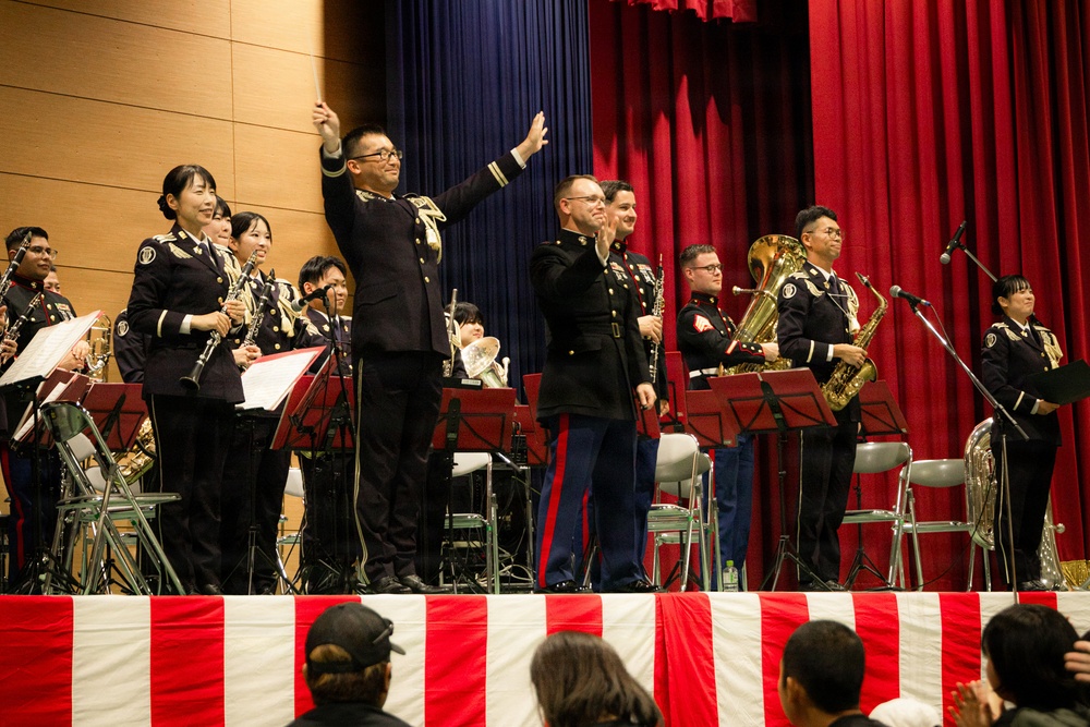 III MEF, JGSDF Bands Mark Camp Yonaguni 10th Anniversary with Joint Performance