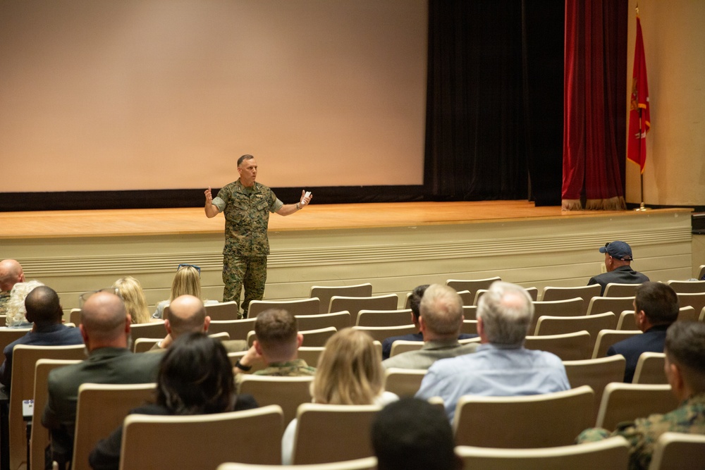 Senior Leaders Speak About PAE Marine Corps During Town Hall