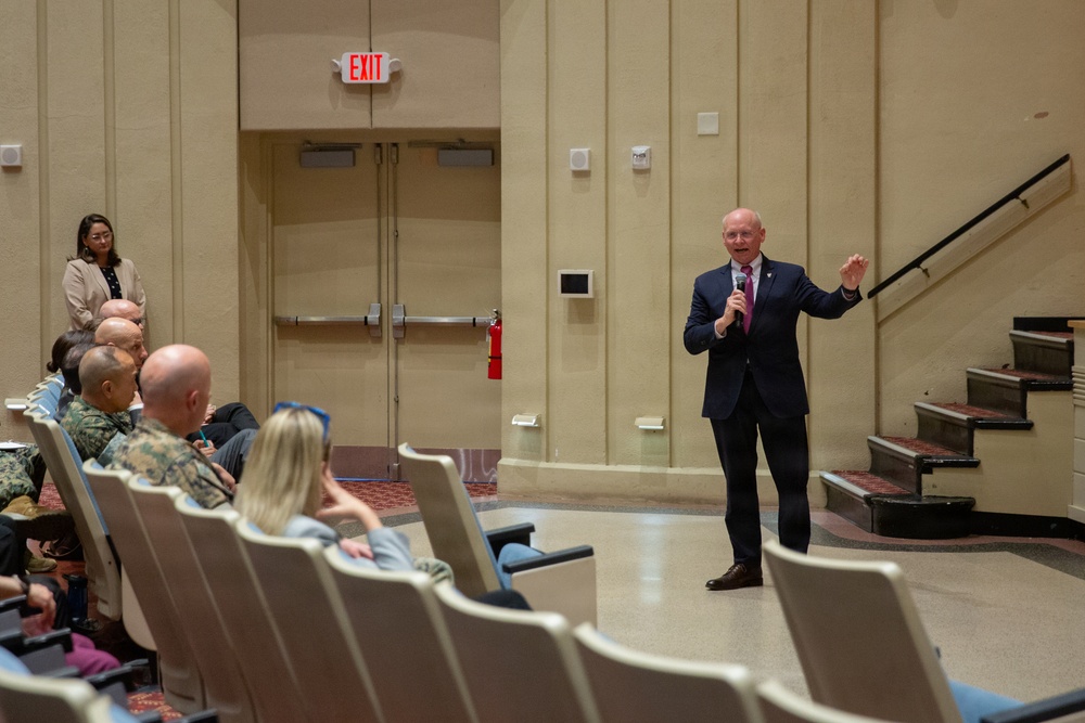 Senior Leaders Speak About PAE Marine Corps During Town Hall