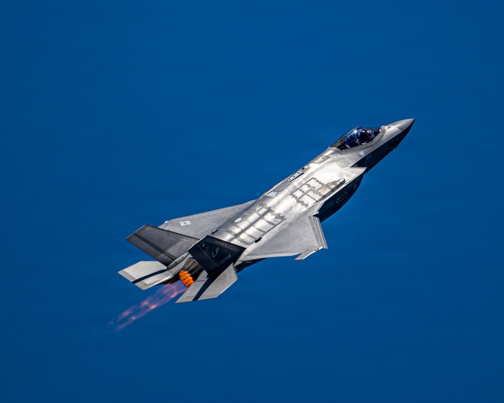 F-35A Demo Team Performs at Luke AFB