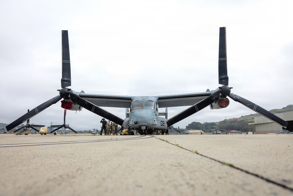 9th Comm Bn. prepares for a deployment readiness air confidence operation
