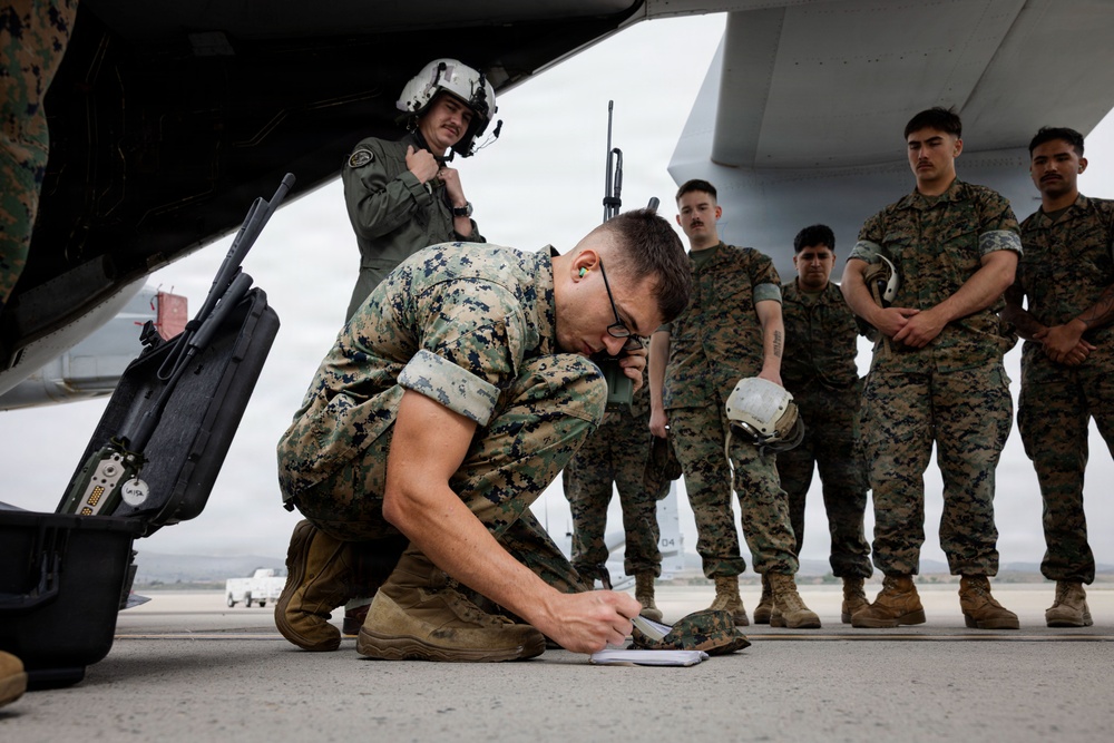 9th Comm Bn. prepares for a deployment readiness air confidence operation