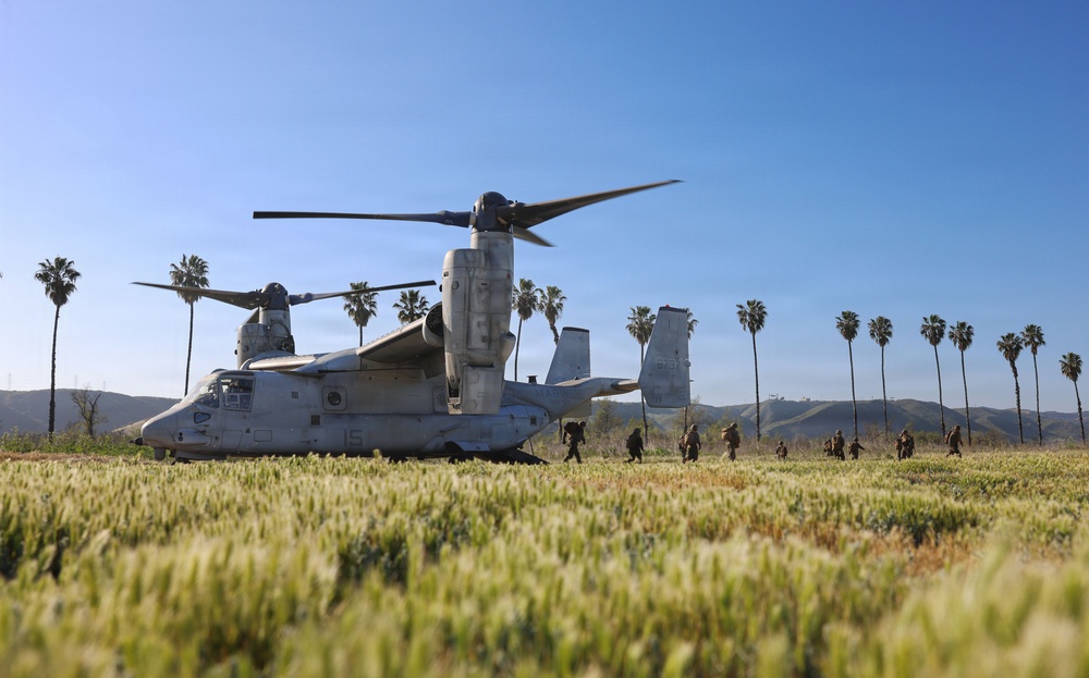 9th Comm Bn. prepares for a deployment readiness air confidence operation