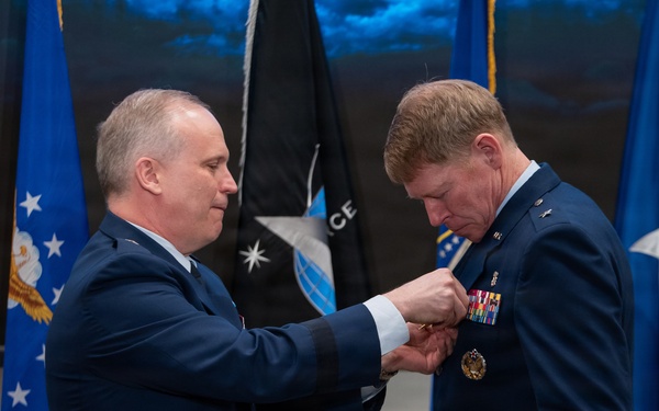 AFRL’s 711th Human Performance Wing welcomes new commander during change of command ceremony