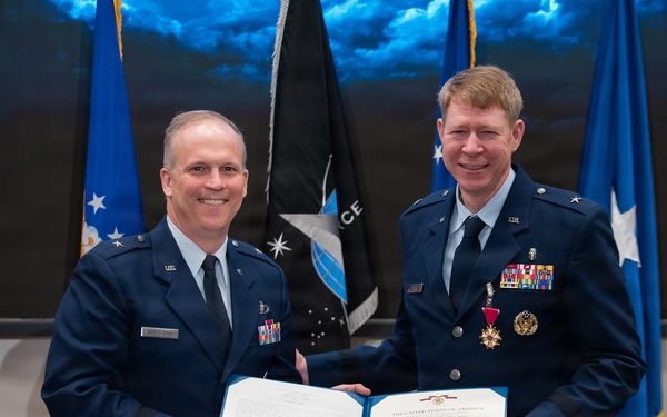 AFRL’s 711th Human Performance Wing welcomes new commander during change of command ceremony