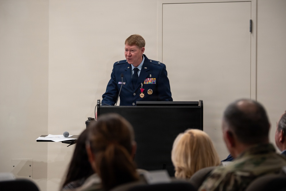 AFRL’s 711th Human Performance Wing welcomes new commander during change of command ceremony