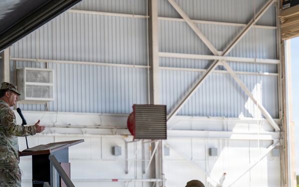 New commander takes the reins at 23d MXG