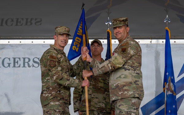 New commander takes the reins at 23d MXG