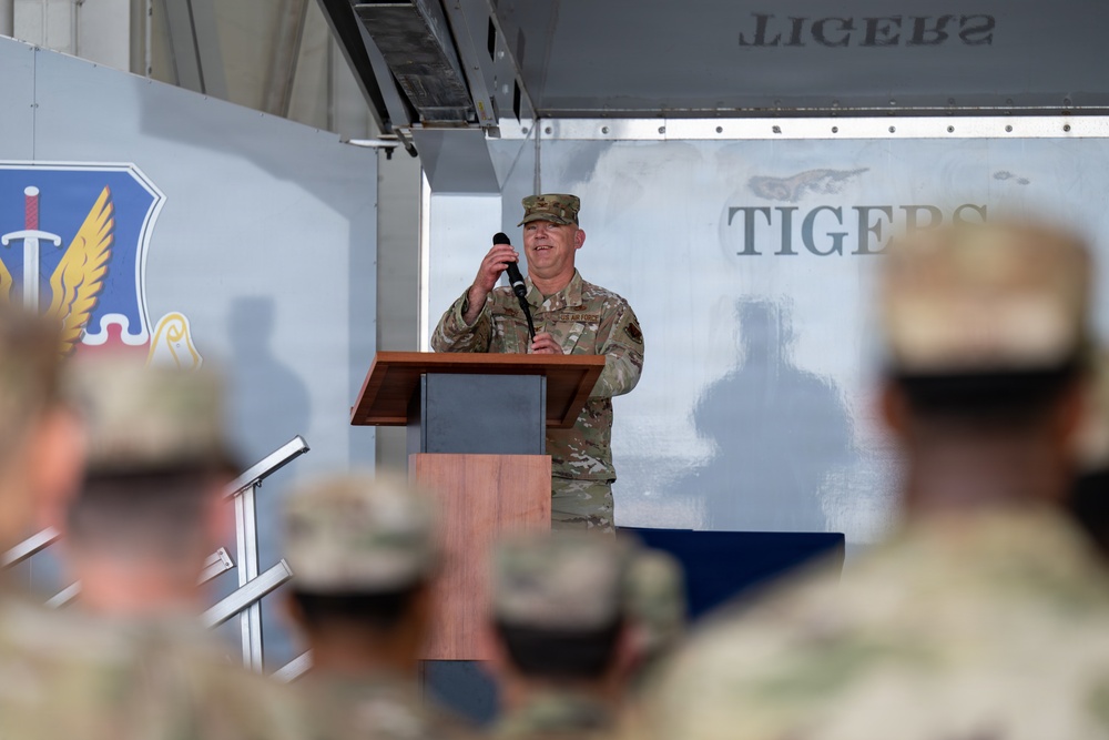 New commander takes the reins at 23d MXG