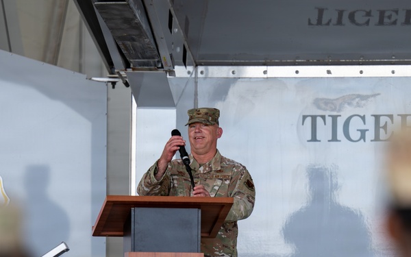 New commander takes the reins at 23d MXG