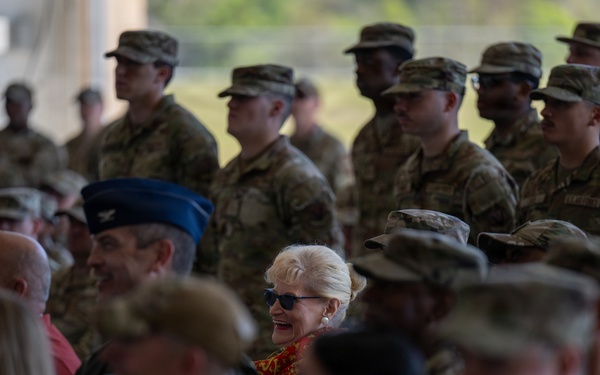 New commander takes the reins at 23d MXG