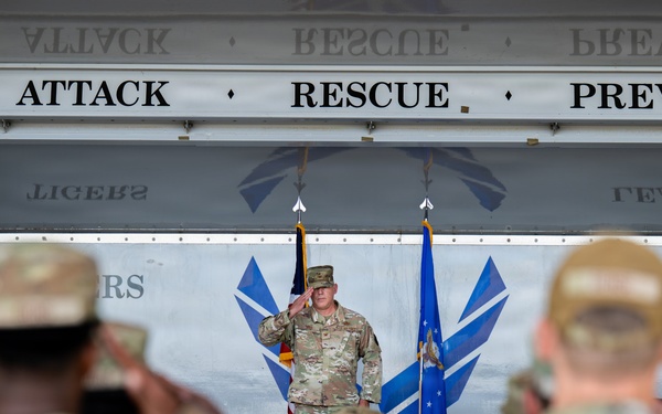 New commander takes the reins at 23d MXG