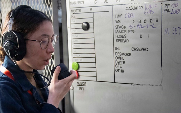 Ike Conducts Planned Incremental Availability maintenance period