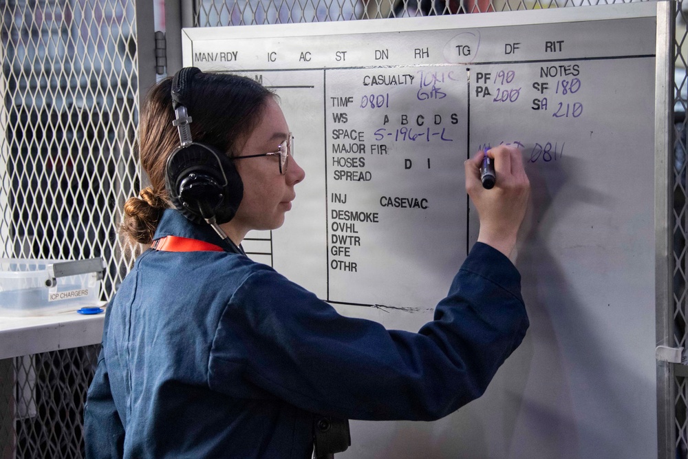 Ike Conducts Planned Incremental Availability maintenance period