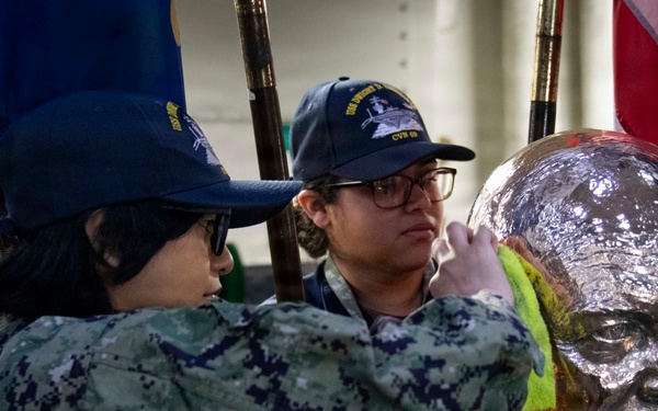 Ike Conducts Planned Incremental Availability maintenance period