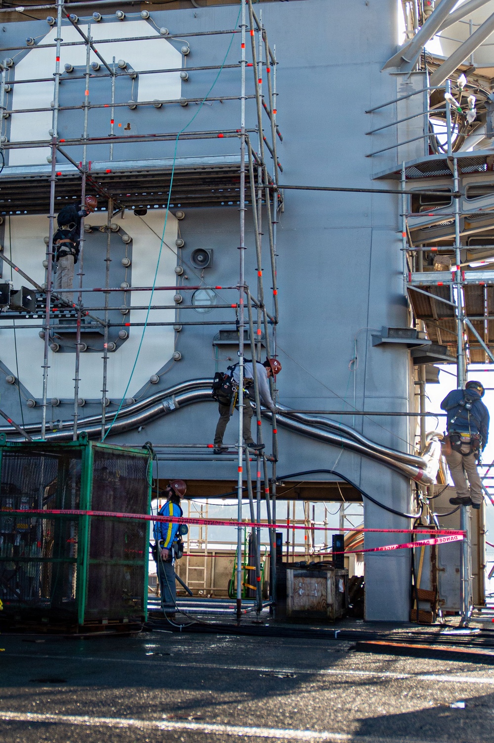 Ronald Reagan Sailors Conduct Maintenance